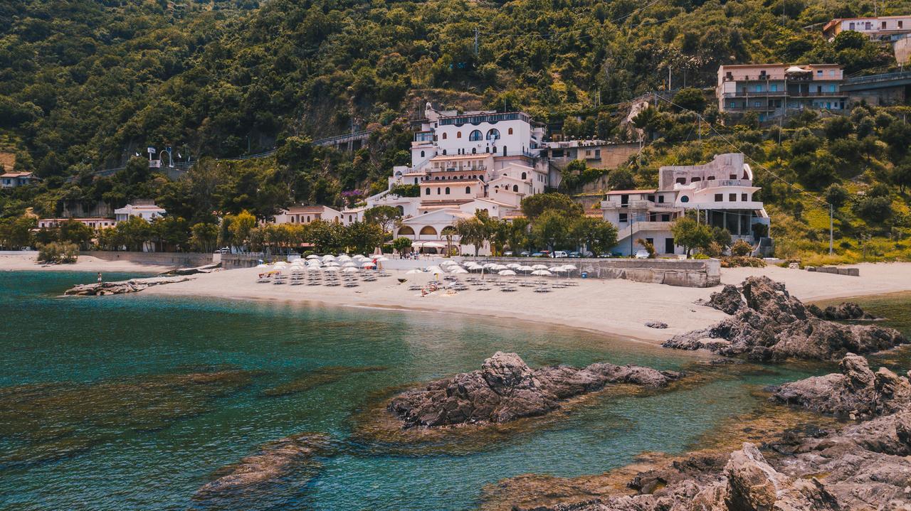 Hotel Capo Baia 3*